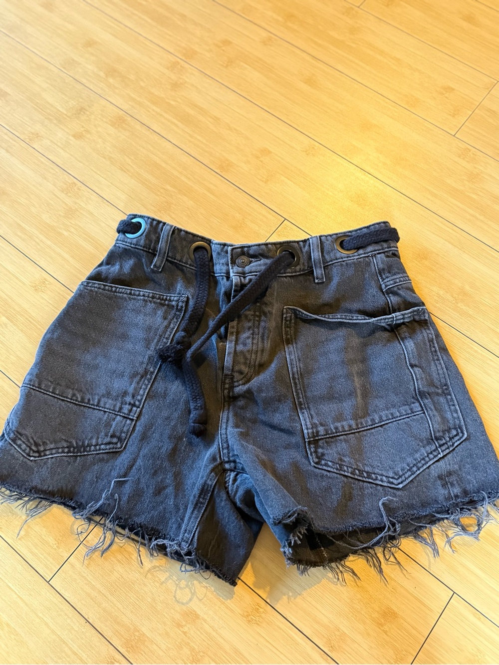 Black Casual Drawstring Denim Shorts